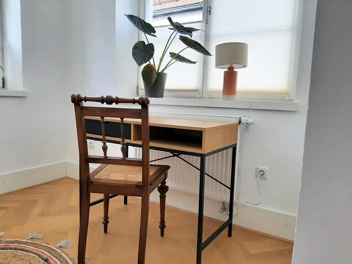 Apartment 4-6 Personen I 80Qm I Altstadt I Dachterasse I Parkplatz Straubing